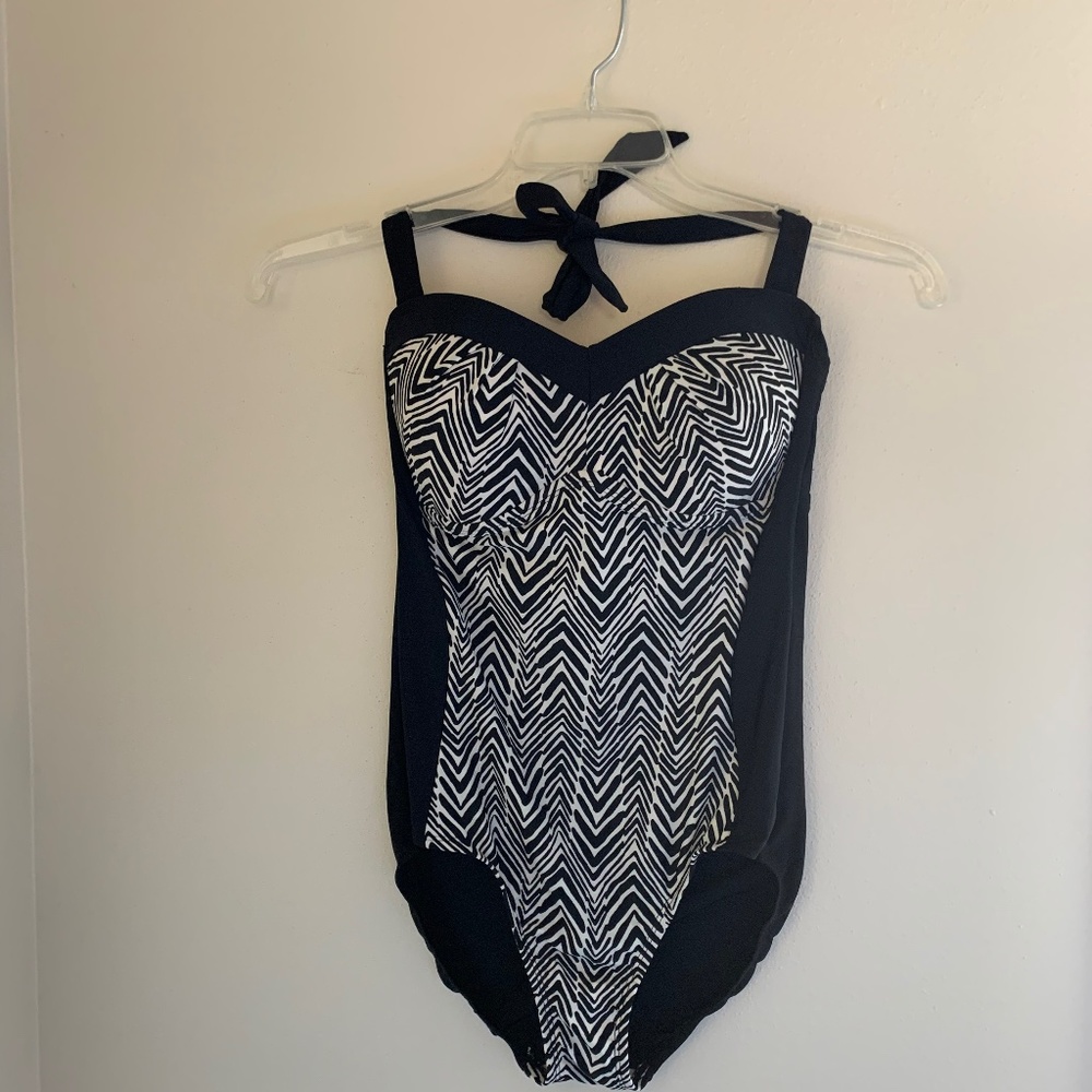 Merona Swimsuit  in black and white in size medium.